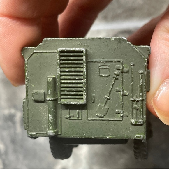 Dinky Toys 677, Armoured Command Vehicle, Produced 1957 - 1962, Made in England - Picture 4 of 9